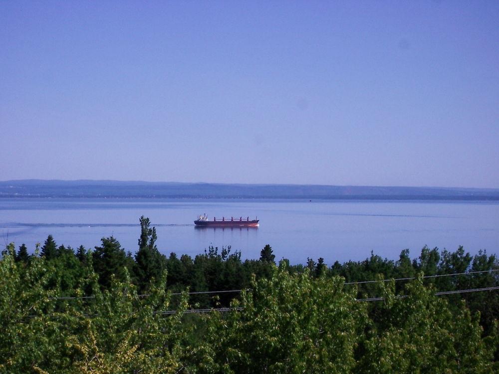 Auberge Fleurs De Lune La Malbaie Bagian luar foto